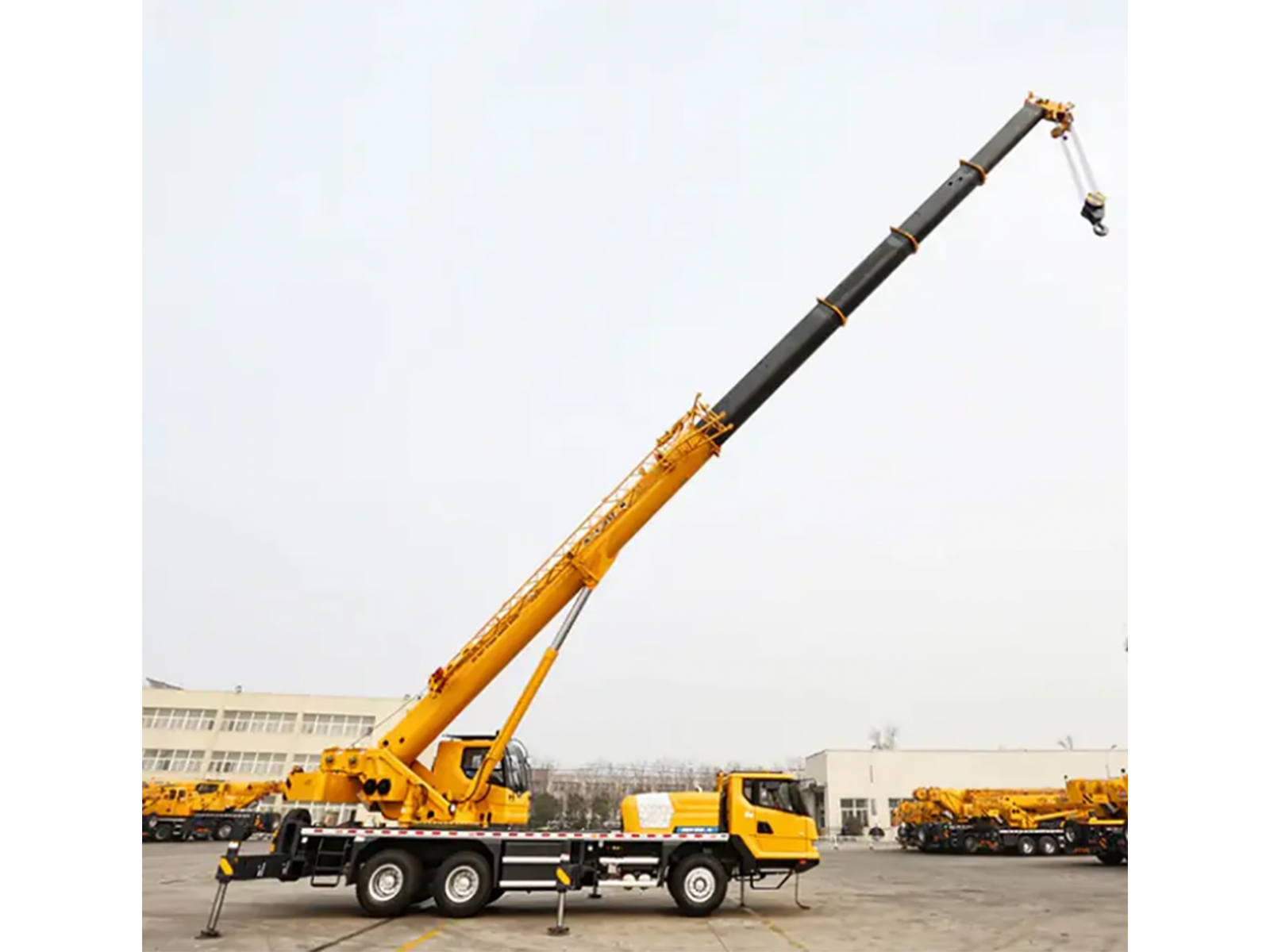 เครน รถเครน XCMG รุ่น XCT30